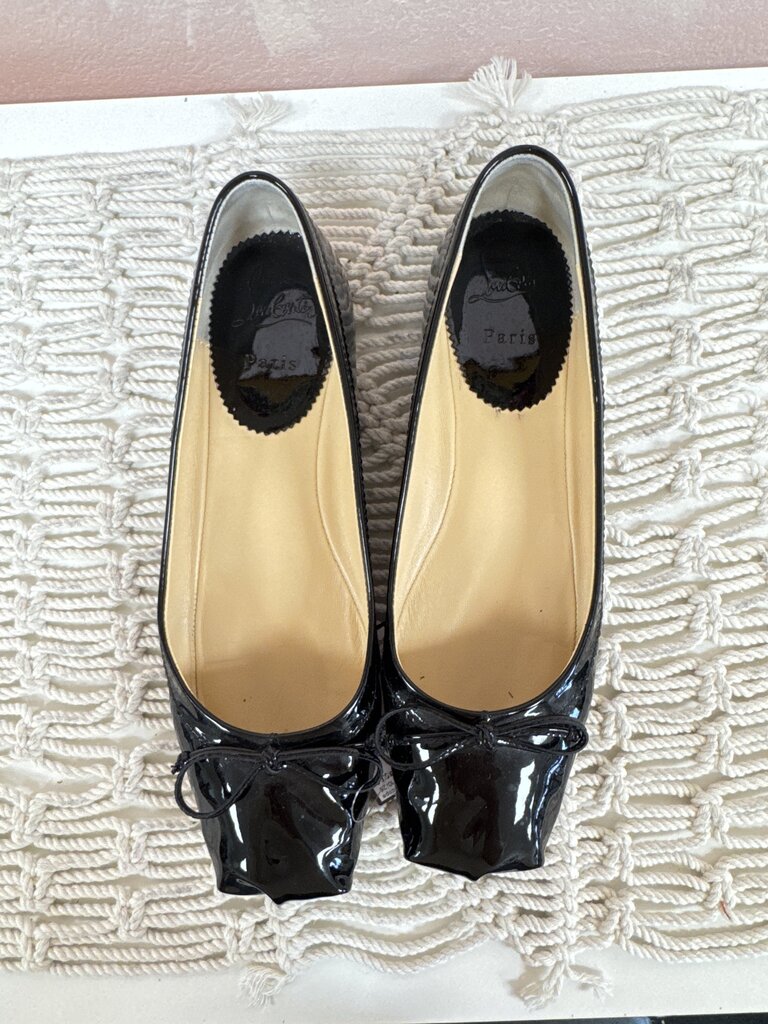 Louboutin Black Patent Mamadrague Ballerina Flat