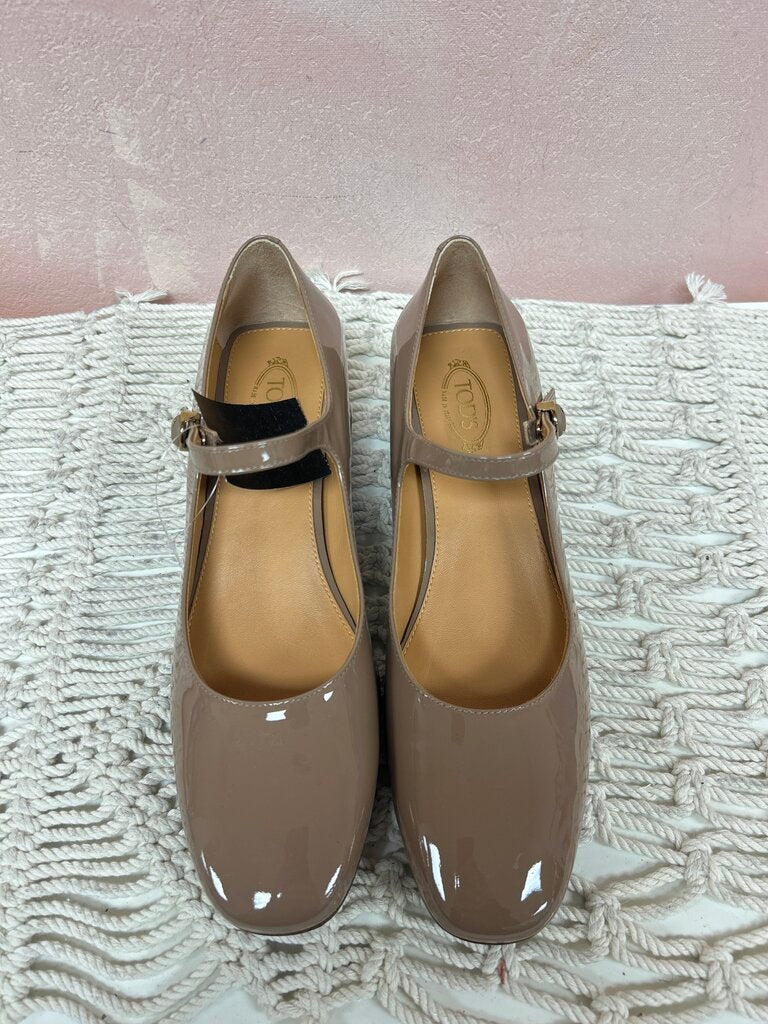 Tod's Taupe Patent MaryJane NWT