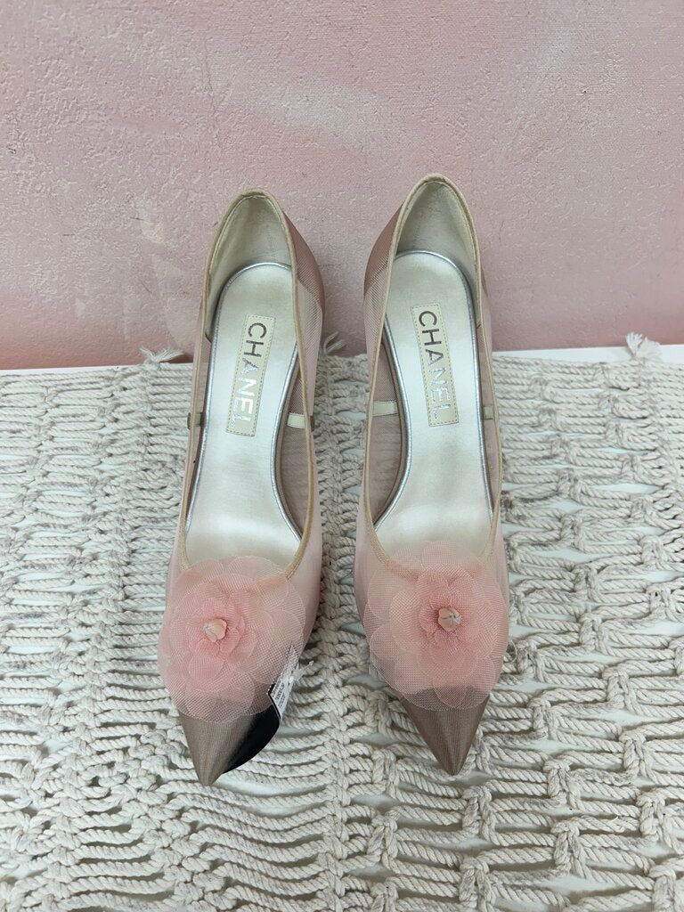 Chanel Pink Mesh Camellia Pump NWT