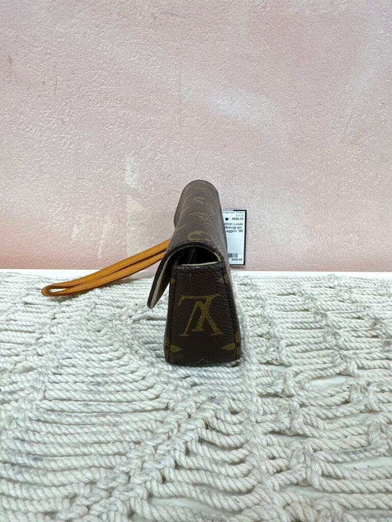 Louis Vuitton Monogram Pochette Laggon '08