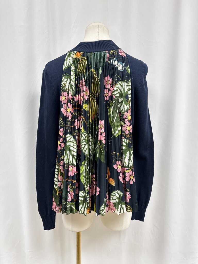 Oscar de la Renta Blue Floral Back Sweater