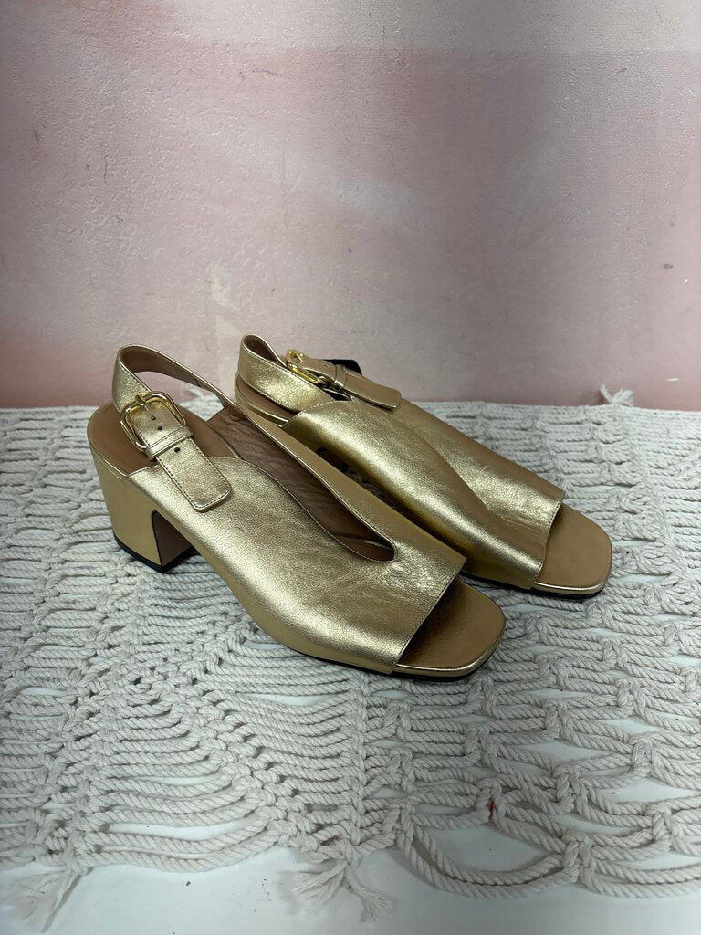 Nomasei Metallic Sling Back Block Heel