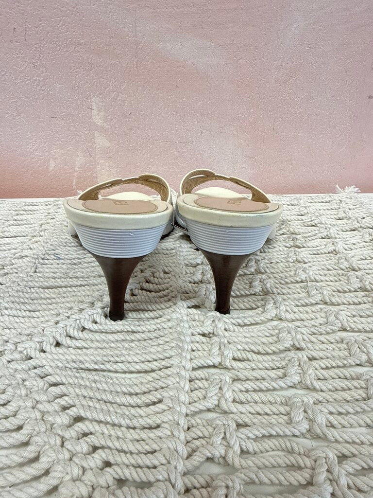 Fendi Cream Patent Open Toe Heel w/Box