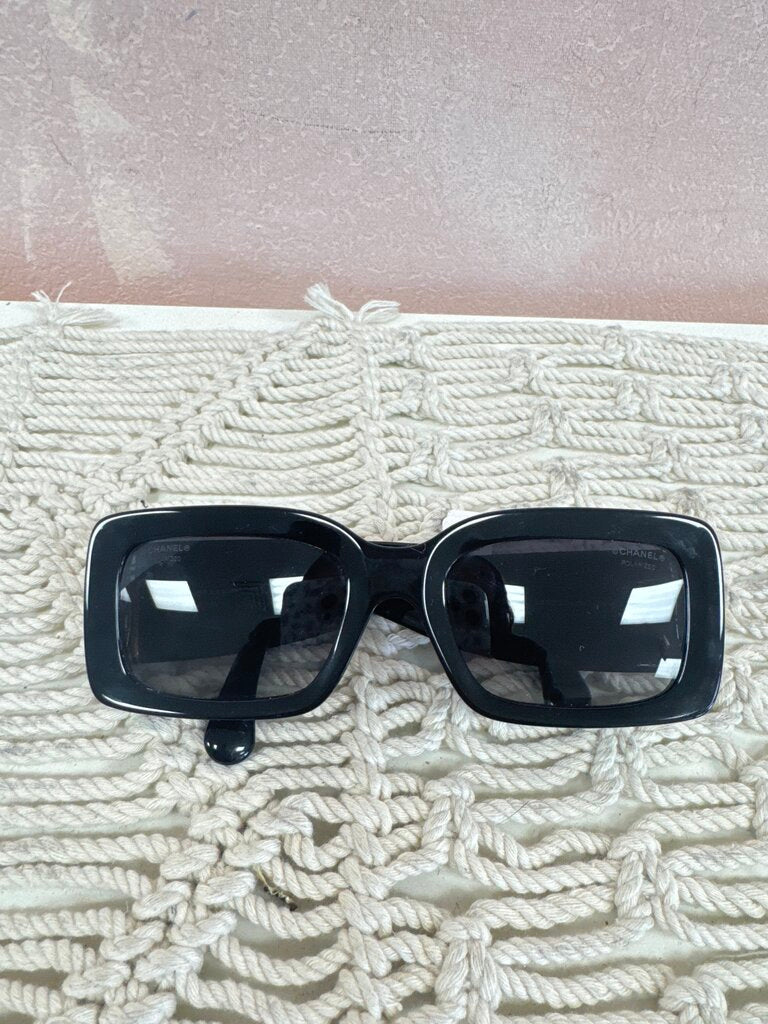 Chanel Black Frame Sunglasses w/Case (in stores now $650)