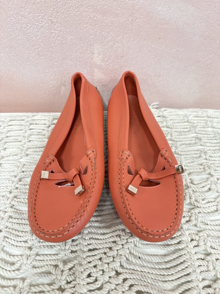 Tod's Coral Leather Driving Loafer w/Dustbag