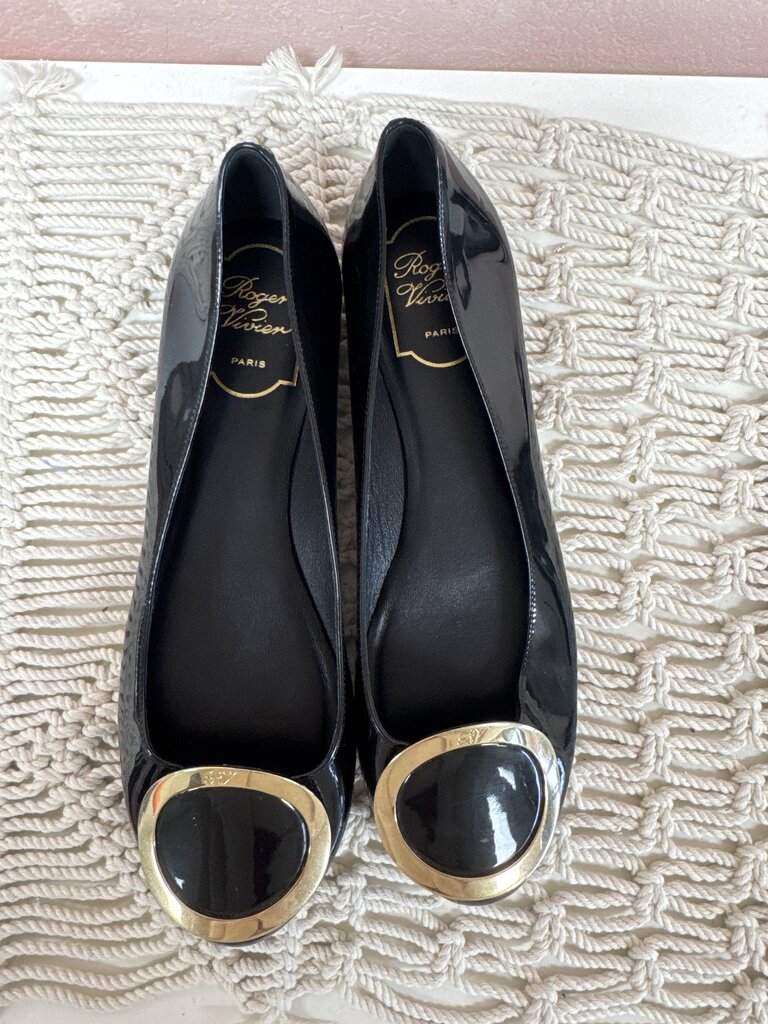 Roger Vivier Black Patent Ballerina Flat