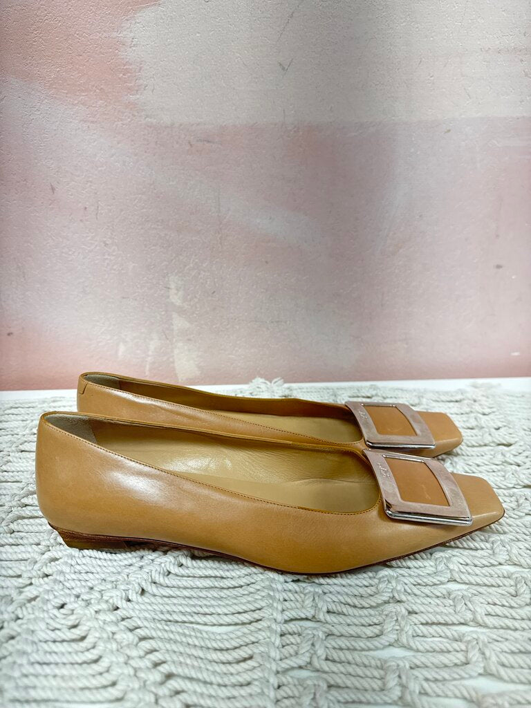 Roger Vivier Tan Ballet Flat (As Is)