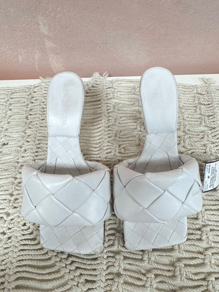 Bottega White Woven Heel (As Is)