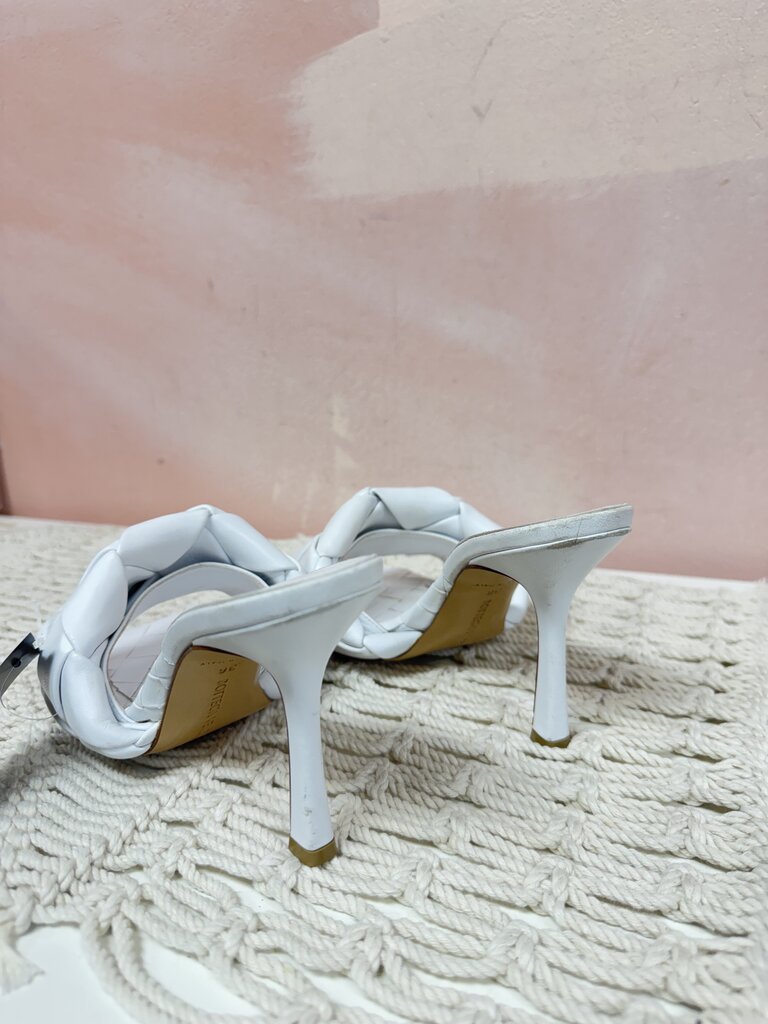 Bottega White Woven Heel (As Is)