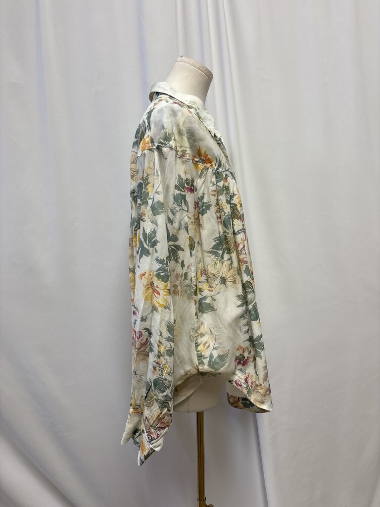 Pilcro Ivory Floral Button Up Top NWT