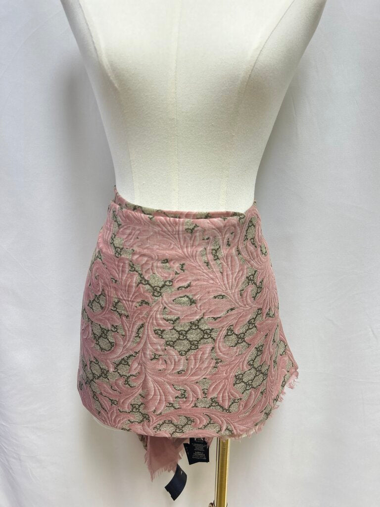 Gucci Floral and Monogram Scarf