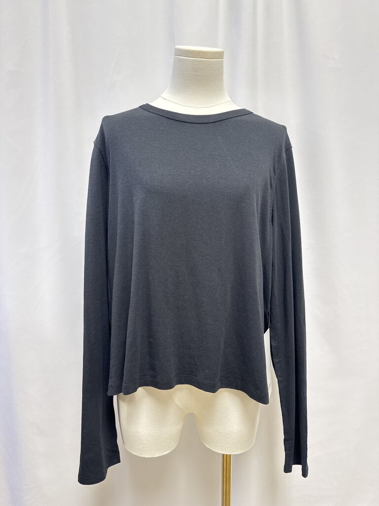 Lululemon Black Long Sleeve Tee NWT
