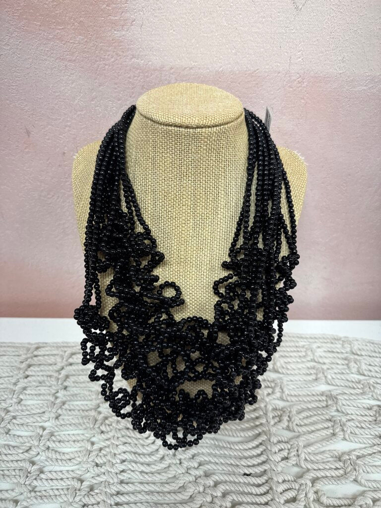 Sent Murano Black Beaded Necklace