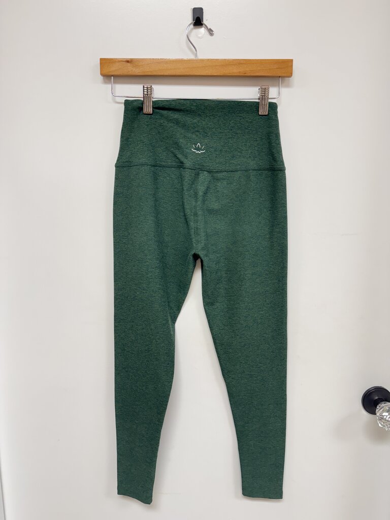Beyond Yoga Green Legging