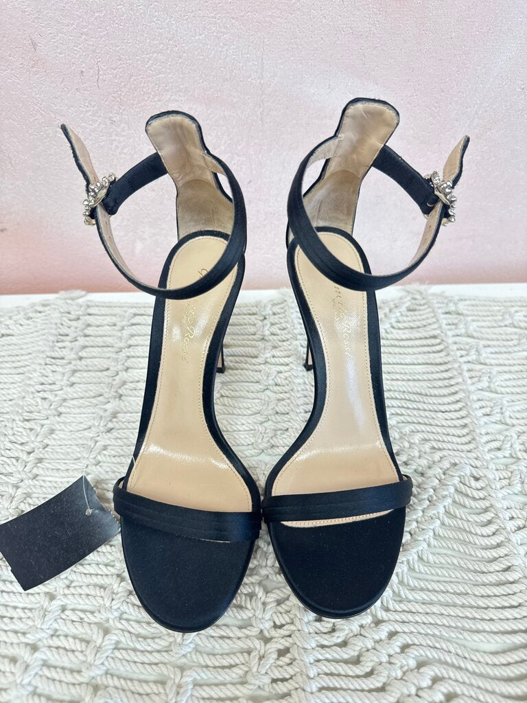 Gianvito Rossi Black Satin Pump