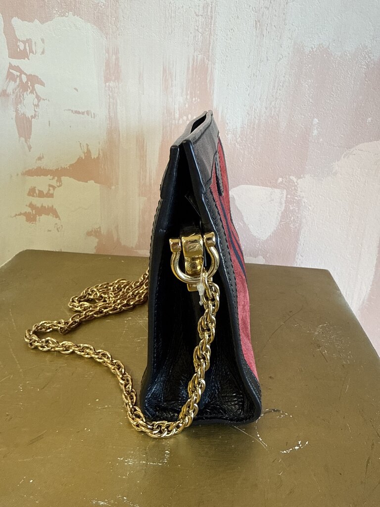 Gucci Red Suede Ophidia Shoulder Bag w/Dustbag