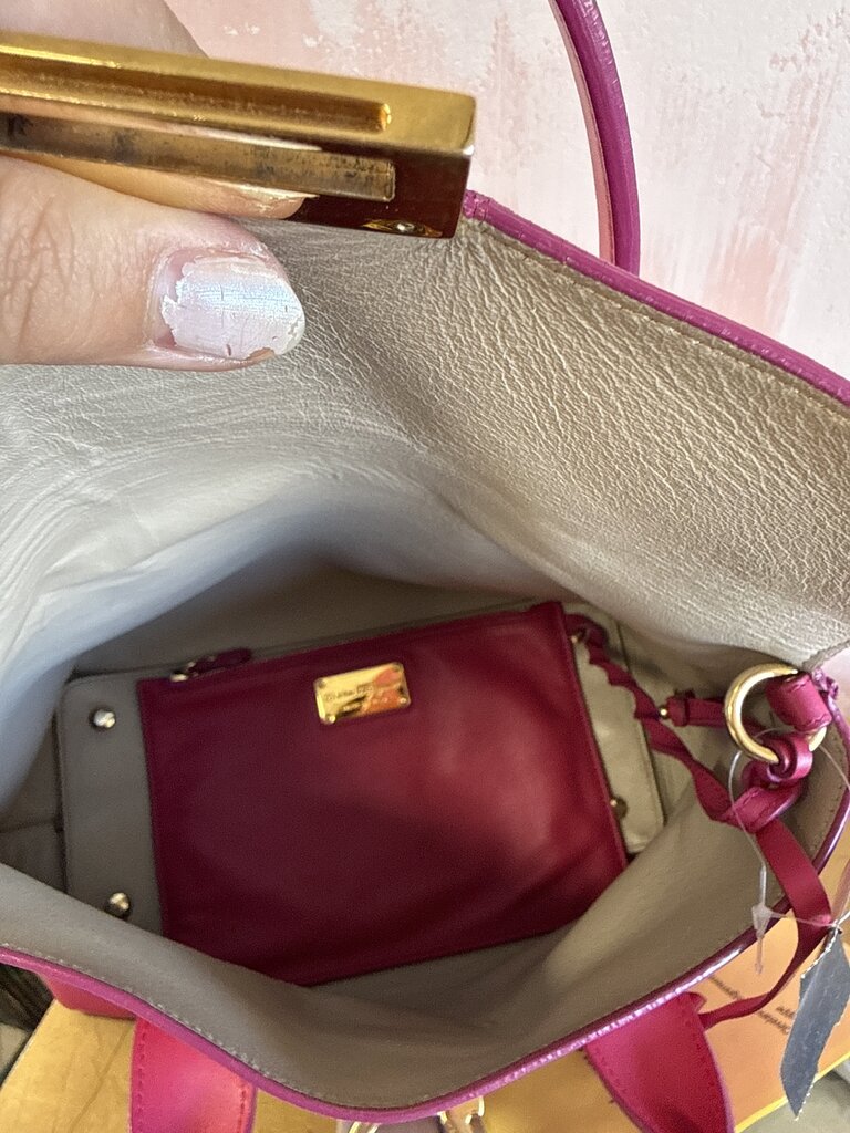 Ferragamo Pink Gancini Sookie Shoulder Bag