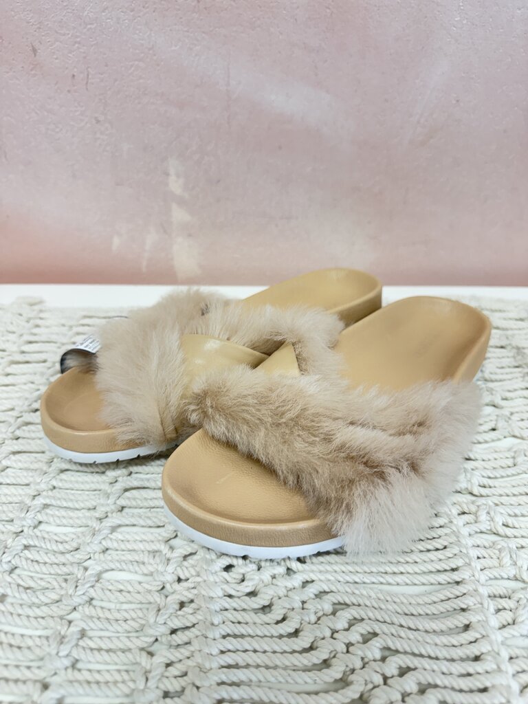 Vince Beige Fur Slides
