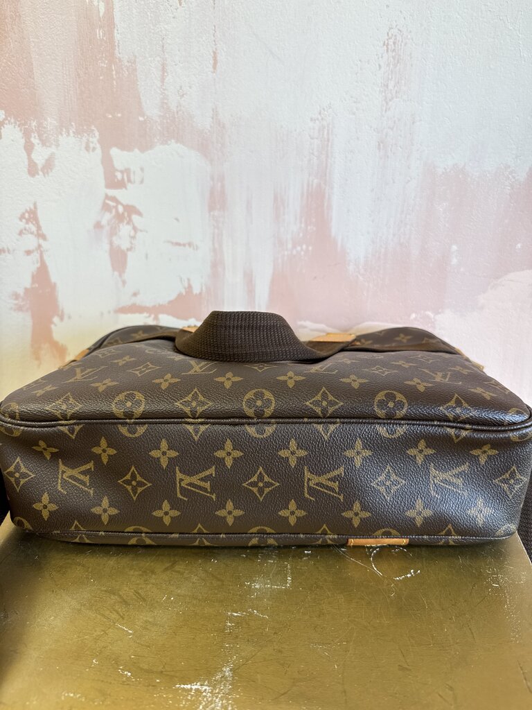 Louis Vuitton Monogram Bosphore Sac Messenger Bag w/Dustbag