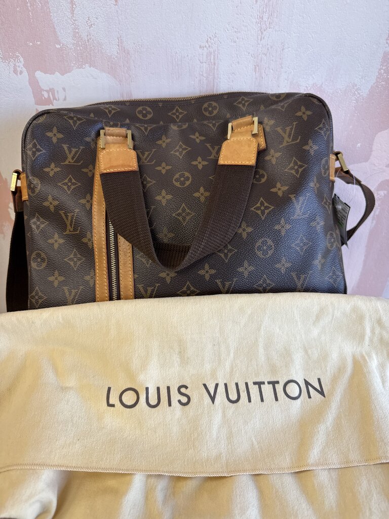 Louis Vuitton Monogram Bosphore Sac Messenger Bag w/Dustbag