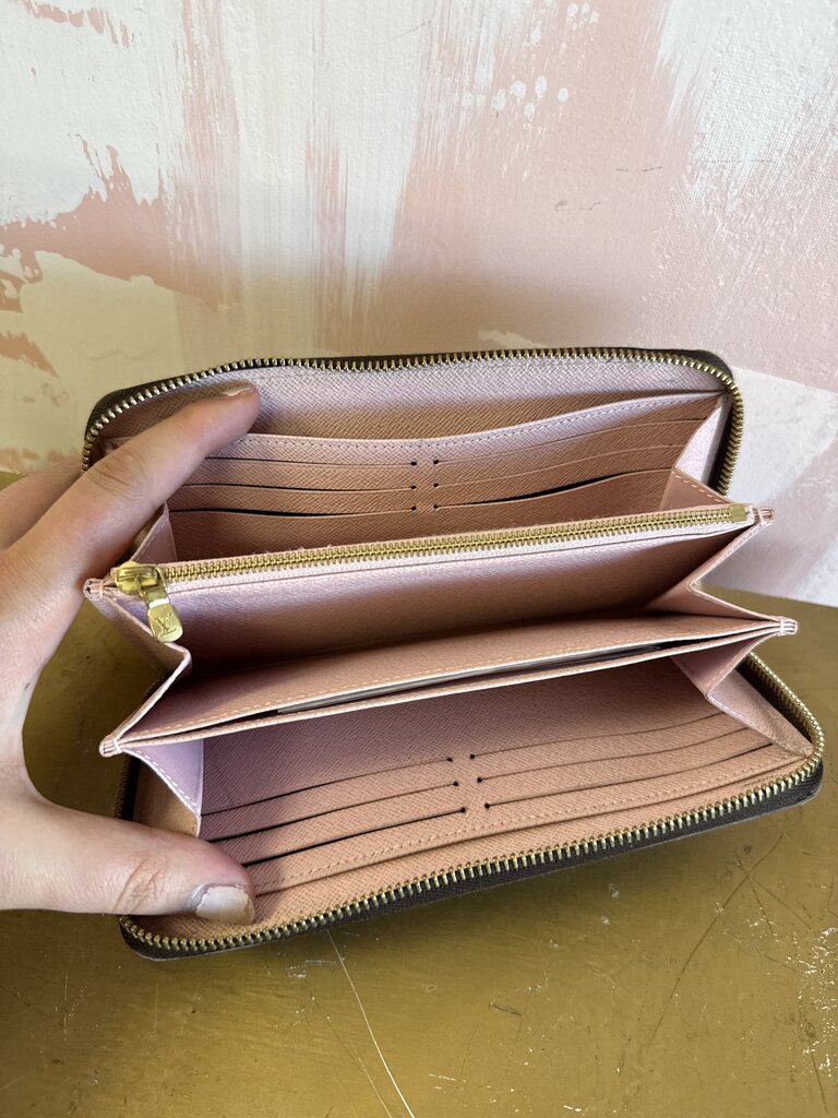 Louis Vuitton Monogram Zip Around Wallet '16