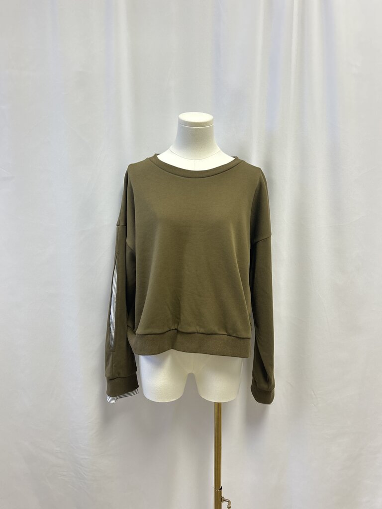 Evereve Khaki Sweatshirt