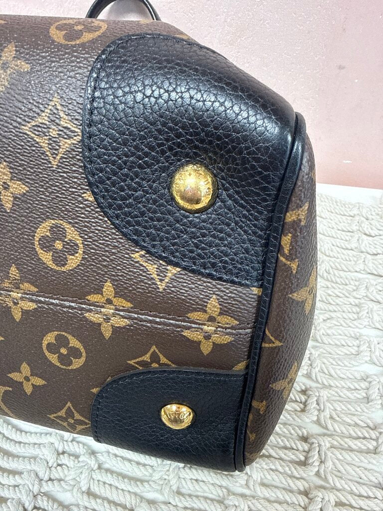 Louis Vuitton Monogram Retiro Shoulder Bag w/Dustbag '16