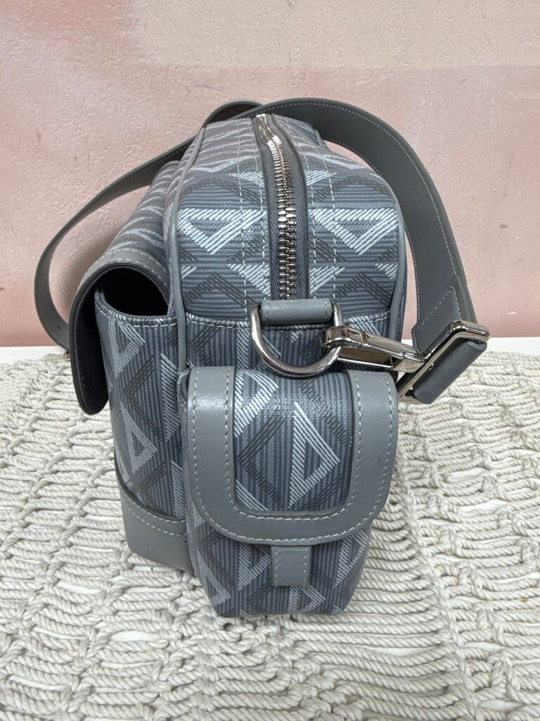 Dior Hit The Road Messenger Bag