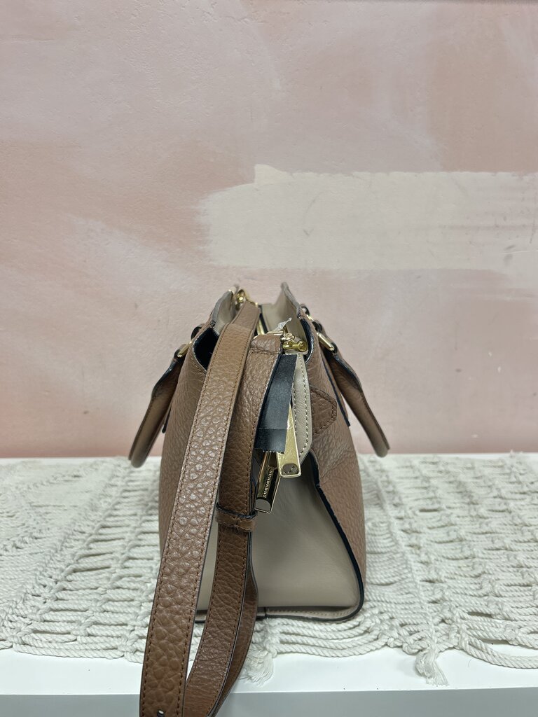 Burberry Tan Clifton Pebbled Tote w/Bag