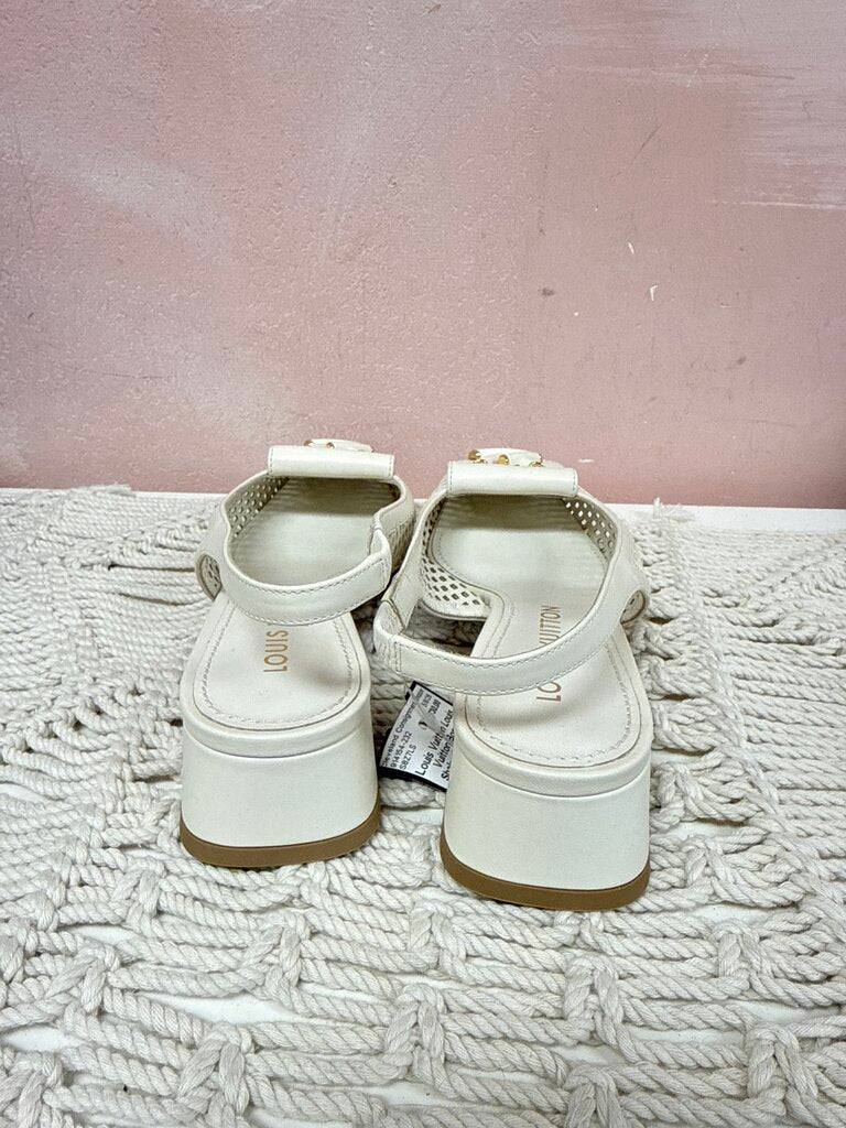 Louis Vuitton Bone Shake Slingback Pump w/Box