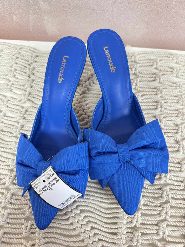 Larroude Blue Bow Pump
