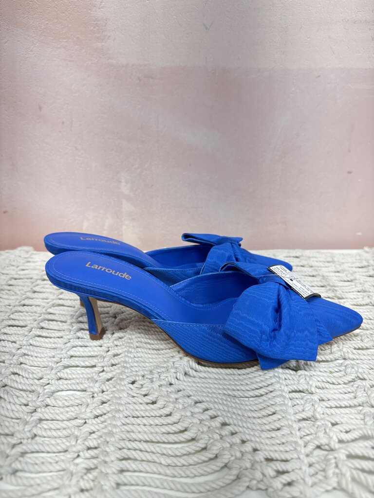 Larroude Blue Bow Pump
