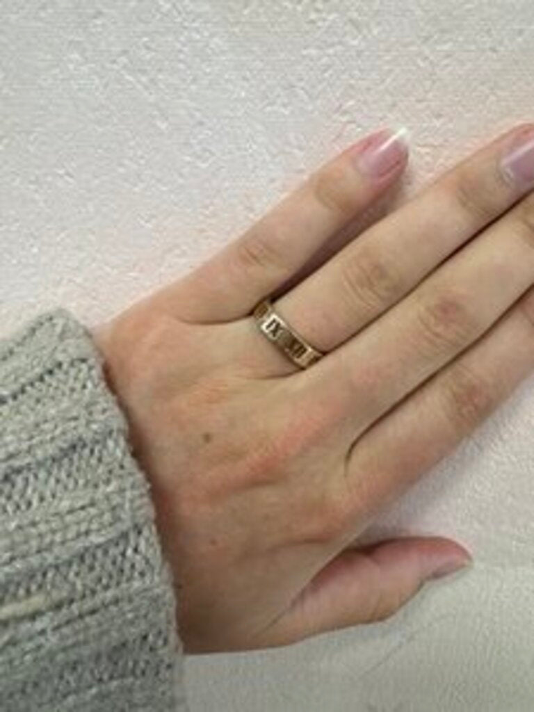 Tiffany & Co 18k Yellow Gold Atlas Band