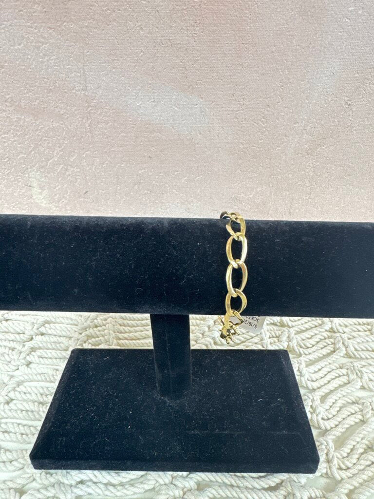 Gold Oval Clip Bracelet