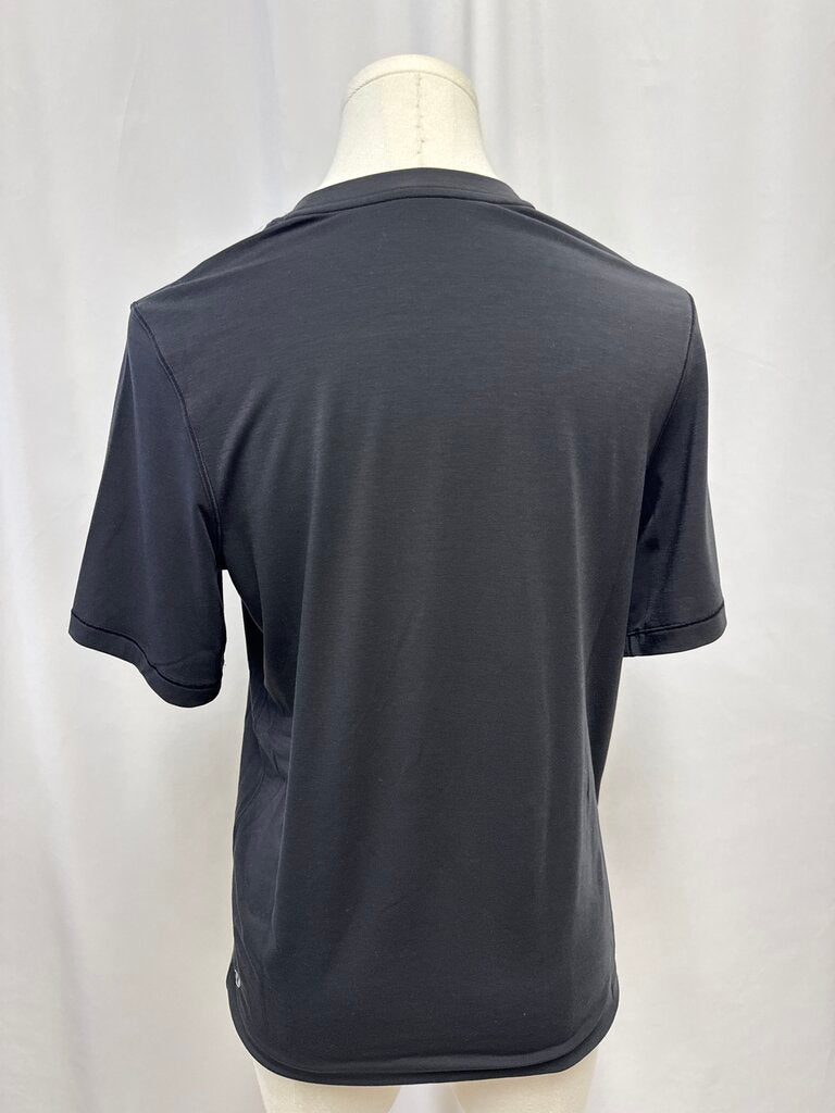 Lululemon Black Tee