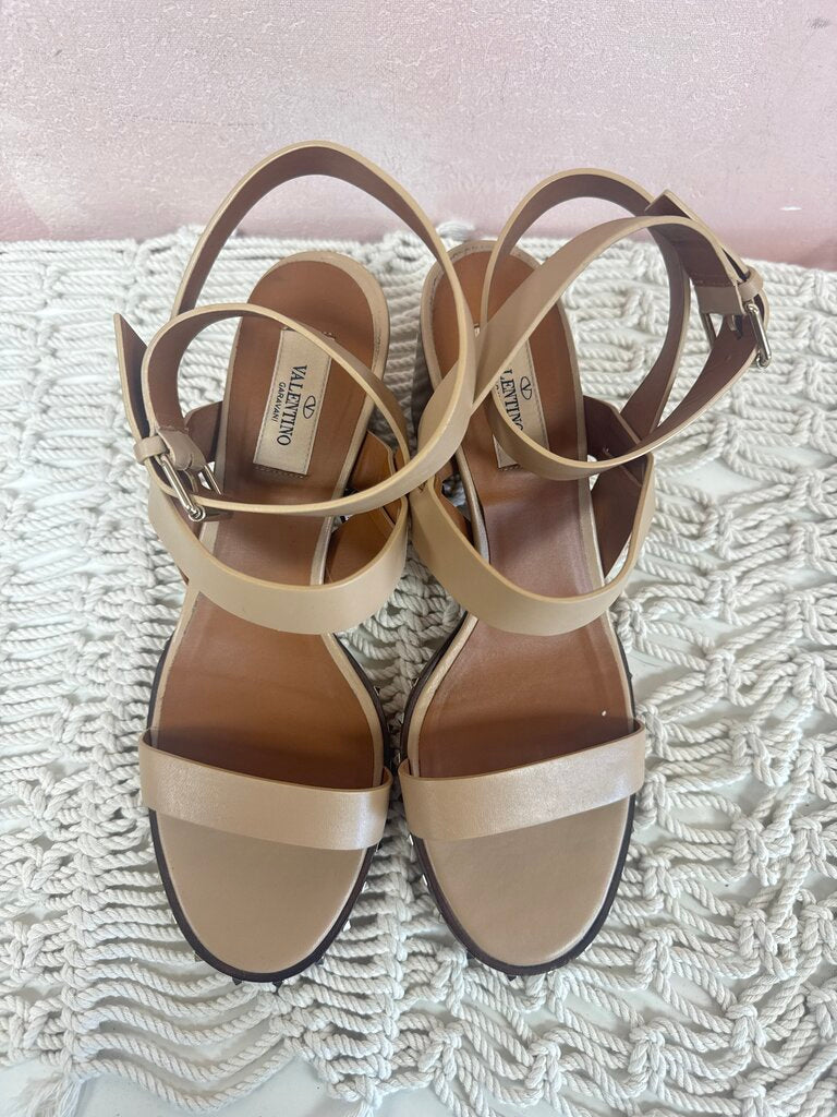 Valentino Tan Leather Rockstud Sandal