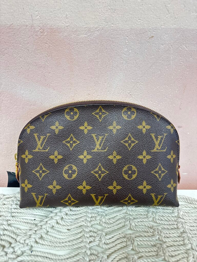 Louis Vuitton Monogram Cosmetic Pouch GM