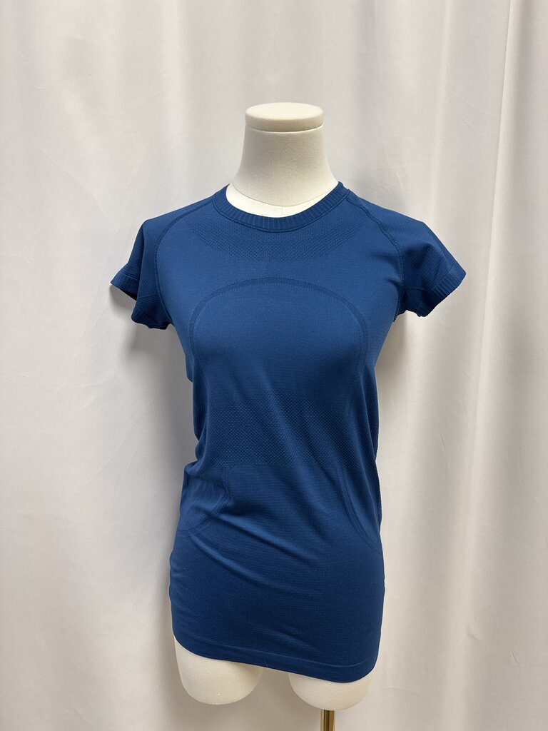 Lululemon Slate Tee