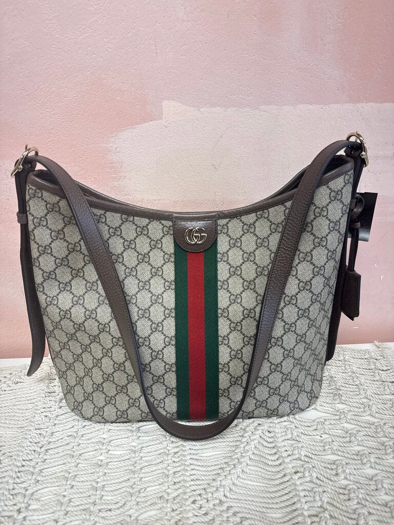 Gucci Monogram GG Supreme Web Ophidia Large Hobo (In Stores $2450)