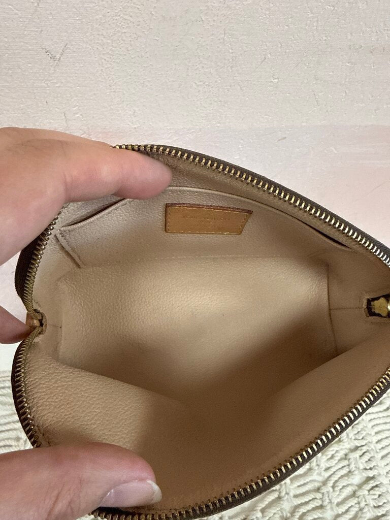Louis Vuitton Monogram Cosmetic Pouch PM