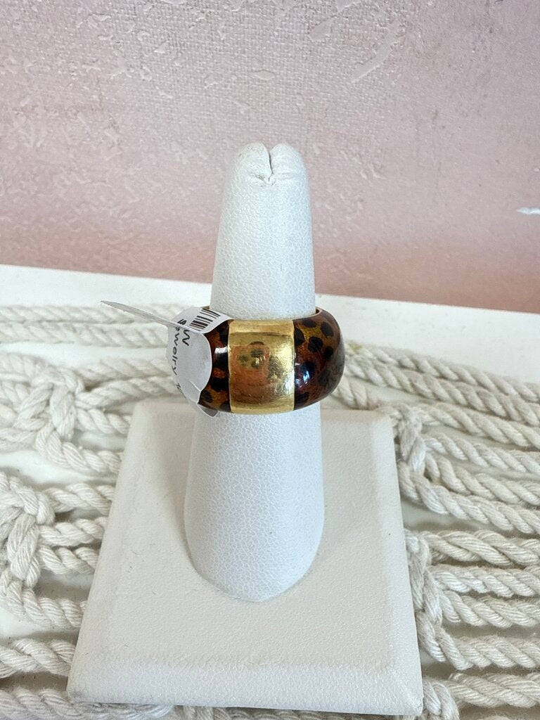 Soho Jewelry 18k and Enamel Leopard Ring