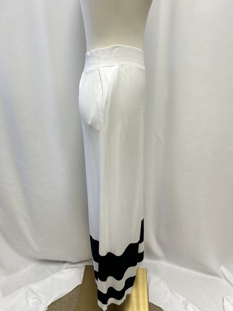 Planet White and Black Pant