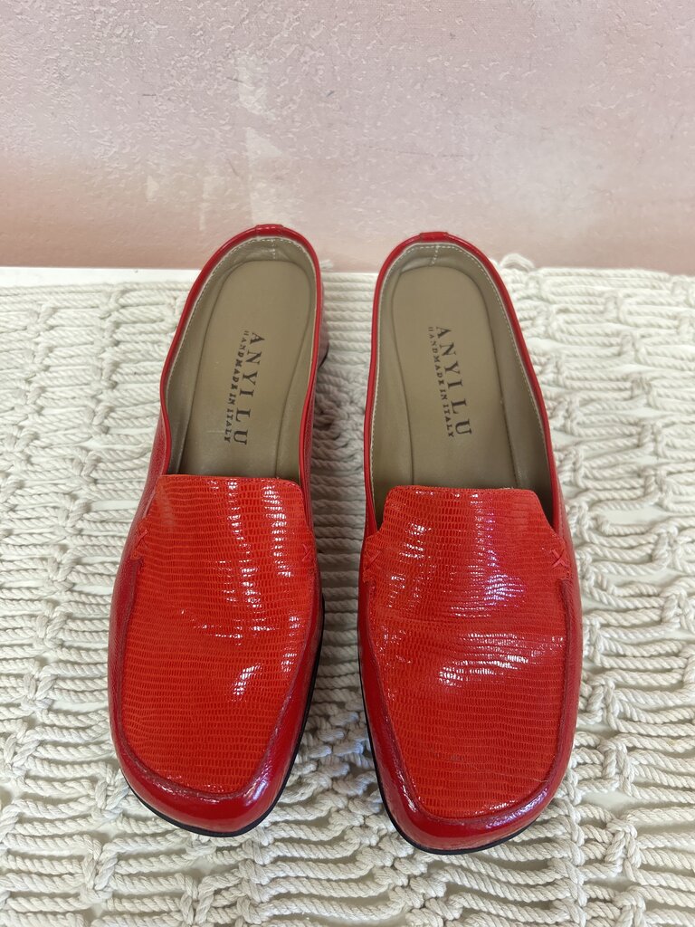 Anyi Lu Red Mule