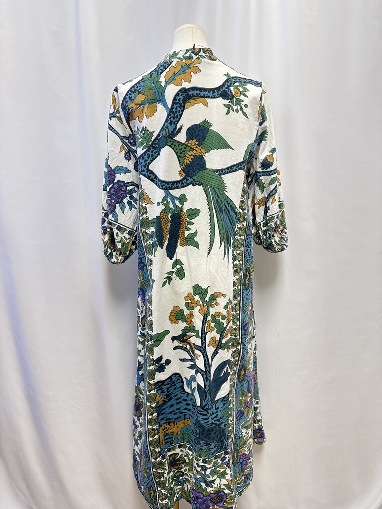 John & Mickie White Bird Motif Maxi Dress