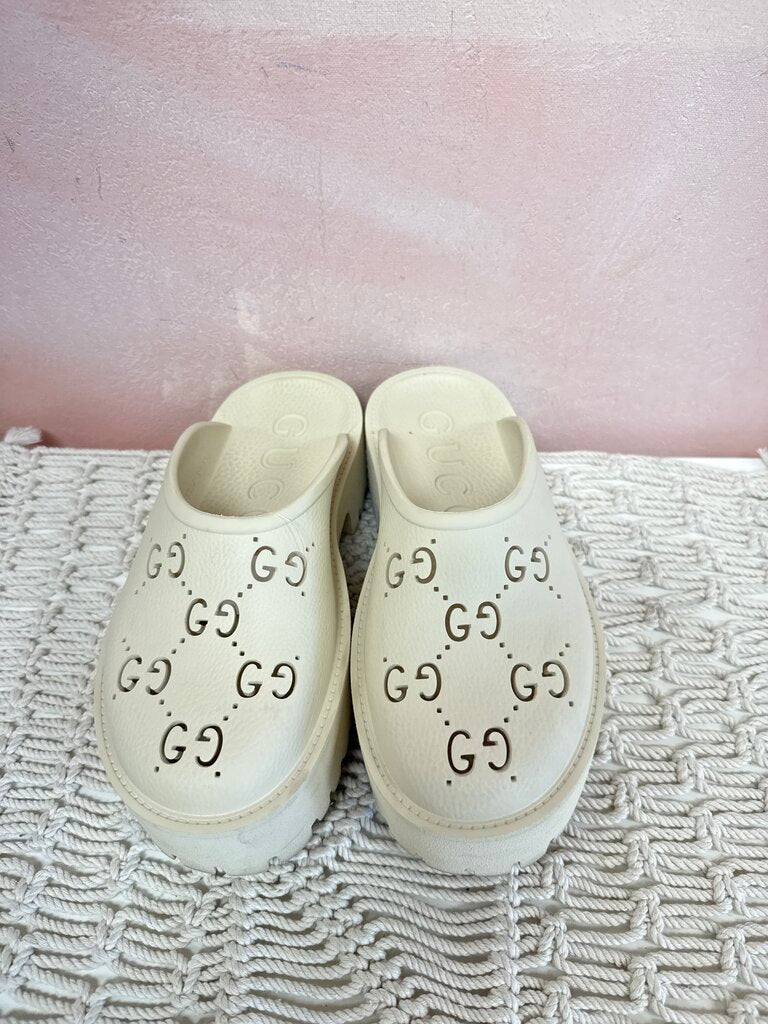 Gucci Beige Rubber Clog