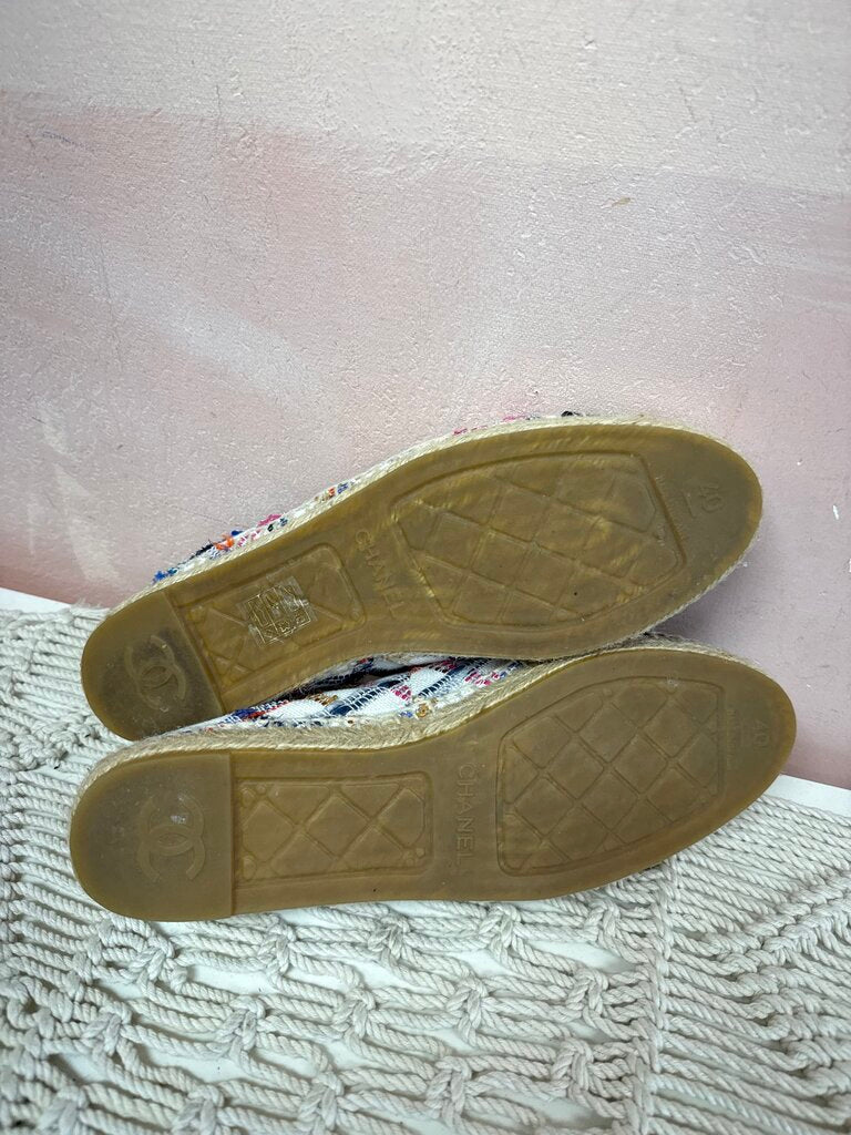 Chanel White Plaid Cap Toe Espadrille w/Box