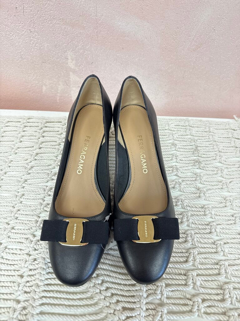 Ferragamo Black Block Heel Bow Detail Pump