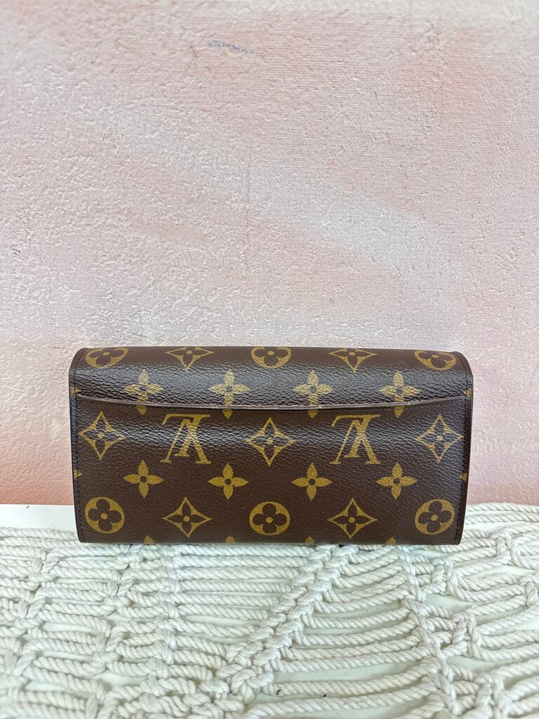 Louis Vuitton Monogram Sarah Wallet w/Dustbag '20