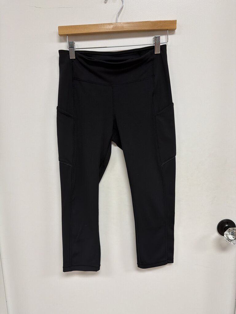 Lululemon Black Cropped Legging
