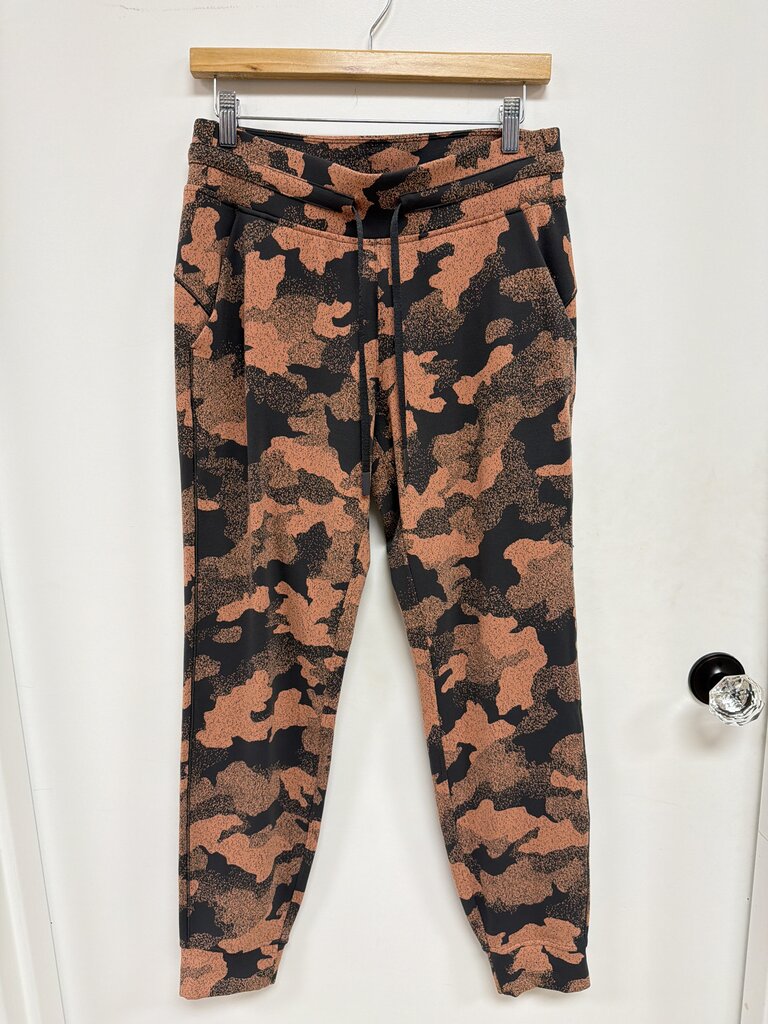 Lululemon Brown Camo Jogger